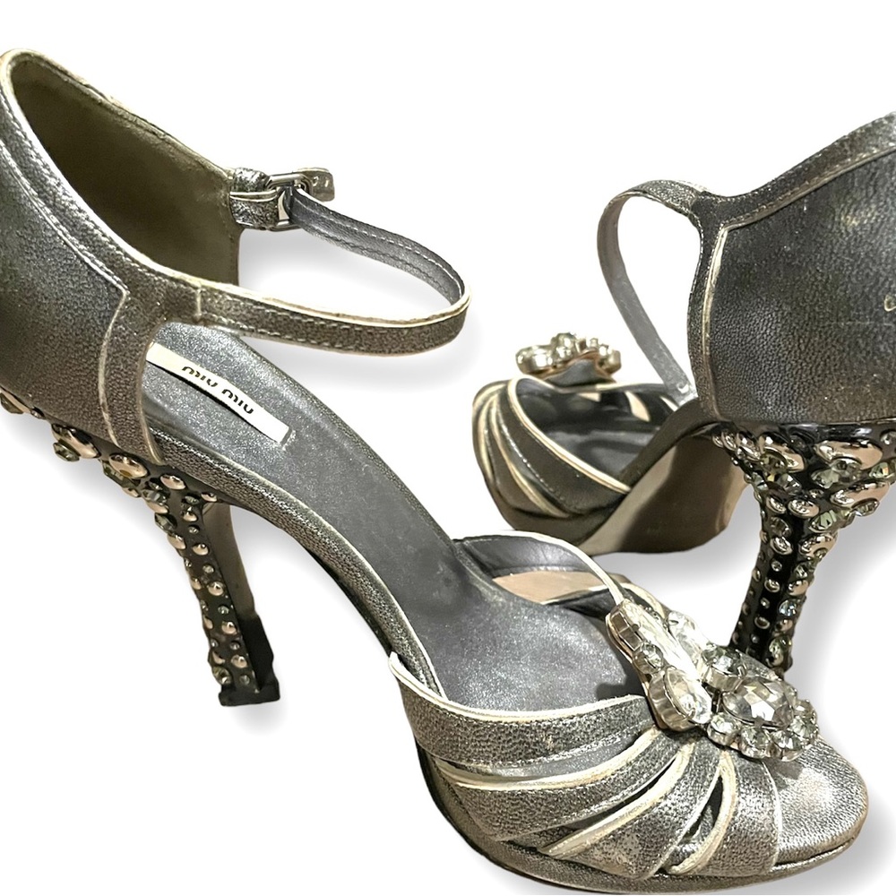 BLING BLING! MIU MIU heels size 6.5